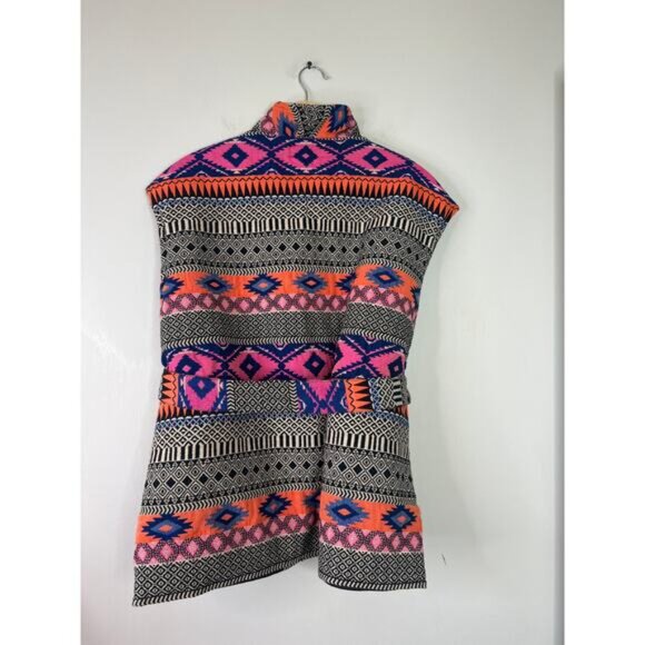 NWT Xirena Brett Quilted Lining Belted Black Multicolor Vest Size: Small - Picture 8 of 10